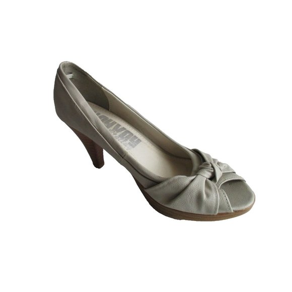*HoyVoy Beige Taupe Leather Pumps Peep Toe Twisted Knot Vamp Stacked Heel - EU40 - Picture 1 of 10